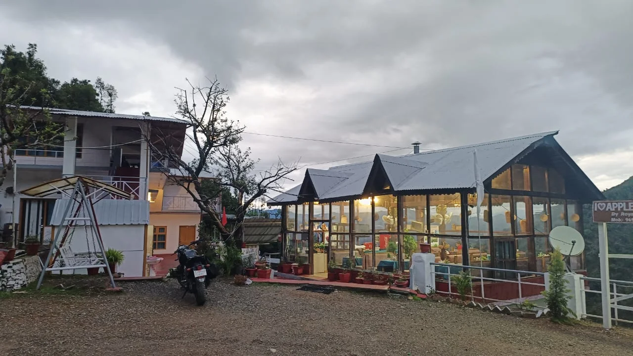 Apple Orchard Resort
